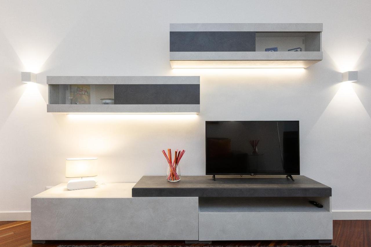 Ponte Milvio-rental In Apartment *